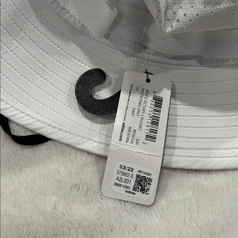 Adidas Victory Bucket Hat - Picture 3 of 4